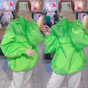 欧货大码胖mm300斤冲锋衣，工装夹克女薄款宽松休闲荧光，绿防晒外套