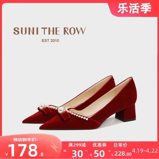 suni红色秀禾婚鞋女粗跟绒面蝴蝶结中式珍珠，伴娘尖头新娘鞋单鞋