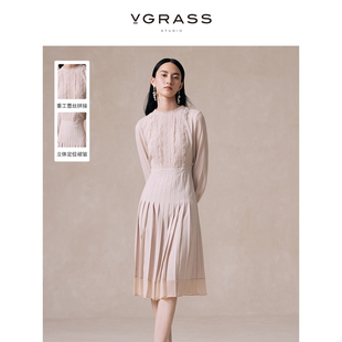 VGRASS法式重工蕾丝粉色连衣裙春季质感精致收腰中长款礼服裙