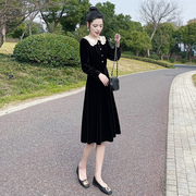 连衣裙女春秋2023年法式复古收腰显瘦气质金丝绒长裙黑色裙子