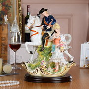 高档欧式陶瓷人物摆件奢华 皇室马骑士美女家居客厅工艺品摆设
