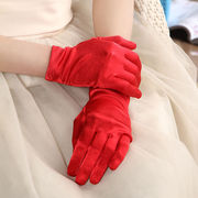 红色手套新娘蕾丝黑白，色结婚礼服秀禾服白纱，婚纱缎面短款优雅复古