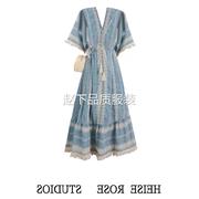 2024波西米亚度假风连衣裙，女夏季氛围，感蓝色v领刺绣海滩长裙