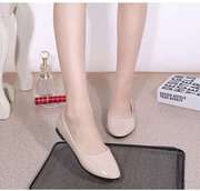 韩版平底大码女鞋平跟圆头浅口孕妇单鞋休闲护士小白鞋工作豆豆鞋