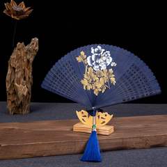 中国风全竹镂空彩绘雕刻手工女式折扇日用复古扇子古风工艺全竹扇