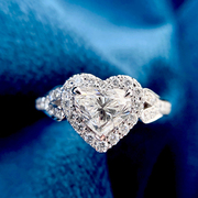 宝创集1克拉GIA天然心形钻石戒指18K金满钻豪华浪漫订婚求婚女戒