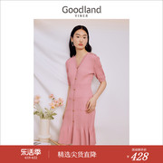 Goodland美地女装2023秋季法式V领粉色拼接针织肌理连衣裙