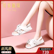 一字带凉鞋女2025年新款露趾一字式扣带平底中跟鞋女春季时尚百搭
