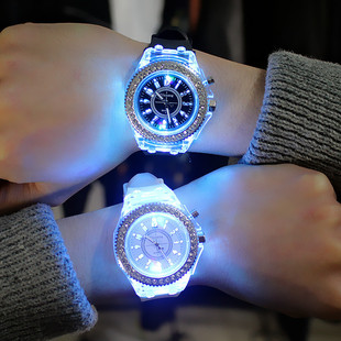 夜光发光个性水钻led韩版硅胶创意时尚潮流男女学生情侣果冻手表