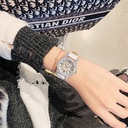 蒂米妮2019手表时尚，百搭满天星水钻手表，石英表士手表防水女