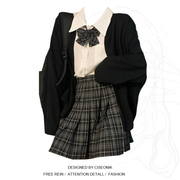 大码胖妹妹韩版学院风，领结长袖衬衫+黑色外套，+格纹百褶裙jk女套装