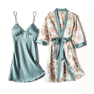 春夏女性感真丝睡衣，两件套吊带长袖睡袍，薄款丝绸印花家居服带胸垫