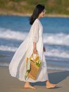 2023白色苎麻蕾丝宽松收腰大码飘逸系带刺绣连衣裙沙滩中长裙