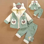女宝宝秋冬款夹棉套装，0-1-2岁新生男(新生男，)婴幼儿薄棉外出服加厚三件套