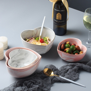 星凯越北欧风沙拉水果甜品碗创意心形陶瓷碗大号泡面碗家用餐具