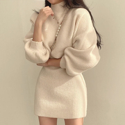 韩国chic秋季减龄气质高领灯笼，袖针织毛衣+短款百搭连衣裙套装女