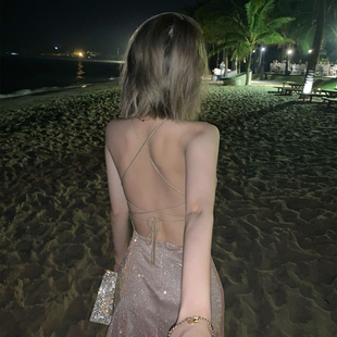 海边度假沙滩裙露背亮片闪闪甜辣性感礼服小个子挂脖吊带裙连衣裙