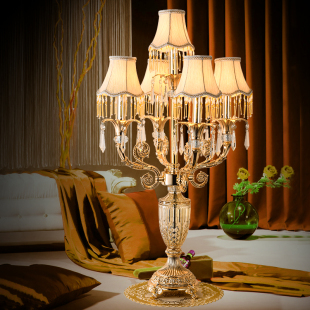 欧式奢华水晶台灯客厅，卧室床头样板房，软装创意沙发设计师美式台灯