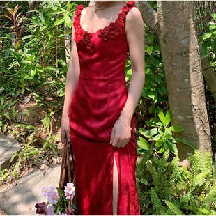 moni夏季《红玫瑰》无袖，法式红色连衣裙女夏中长款直筒裙气质复古