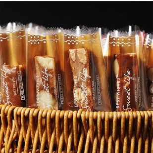 新年圣诞海盐杏仁太妃糖包装袋咖啡糖牛轧糖巧克力机封袋糖果袋子