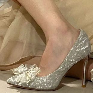 法式水晶银色蝴蝶结高跟鞋女浅口尖头，细跟单鞋亮片婚纱婚鞋新娘鞋