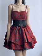 甜辣红色吊带连衣裙带胸垫性感，收腰显瘦芭蕾风，公主蓬蓬裙生日短裙