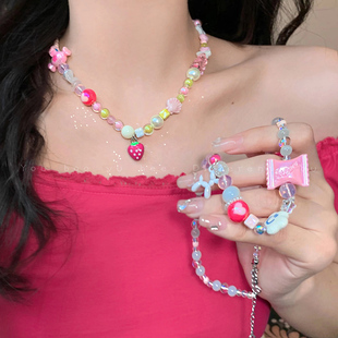 糖果超甜!彩色串珠草莓，水晶项链夏天多巴胺少女，锁骨链小众设计感