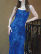 sibleu法式小众设计度假风丝绒植物印花修身显瘦显白蓝色连衣裙