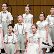 六一儿童大合唱演出服中小学生男，女童合唱团诗歌，朗诵表演服装礼服