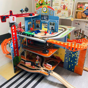 儿童益智木质矿山轨道车，火车大型电动玩具车停车场游戏桌面小车