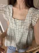 韩国甜辣一字肩飞飞袖格纹娃娃衫女夏季设计感小个子短款上衣6511