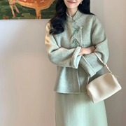 新中式国风绿色盘扣外套半身裙套装女秋冬季茶系穿搭一整套两件套