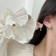 s925小众设计法式珍珠玫瑰，花朵耳钉女甜美夏季超仙气质温柔耳夹