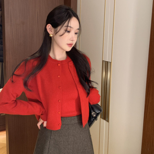 韩国chic冬季法式复古圆领修身显瘦针织衫，+单排扣长袖纯色外套女