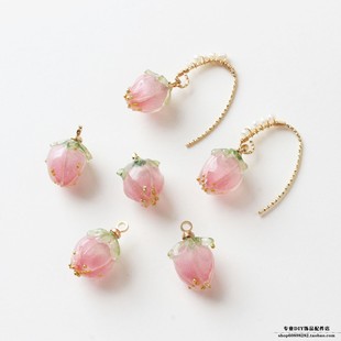 清新小巧可爱粉色，树脂草莓吊坠diy手链，耳饰手作材料配件