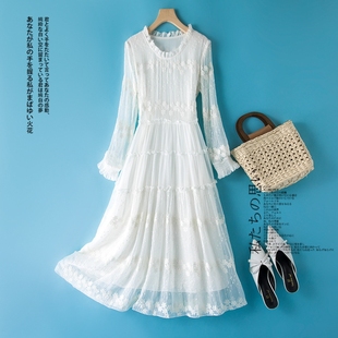 白色真丝连衣裙女夏季桑，蚕丝刺绣气质显瘦超仙长裙，度假沙滩裙