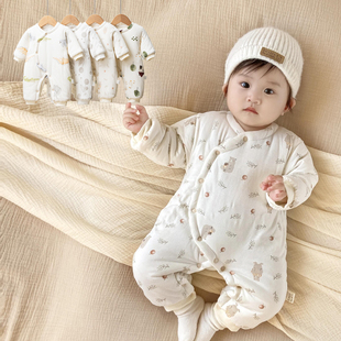 冬季婴儿加厚连体衣宝宝，纯棉蝴蝶衣新生，保暖棉衣爬服夹棉外出衣服