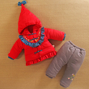 0一1岁女宝宝秋冬装外套，分体款加厚棉衣，套装过年红色婴儿服季外出
