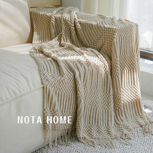 北欧沙发毯轻奢盖毯斗篷披肩空调毯办公室午睡毯毛毯床单单人毯子