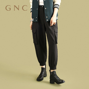 gnc黑色马丁靴商场同款冬季低跟圆头，经典英伦风系带真皮舒适短靴