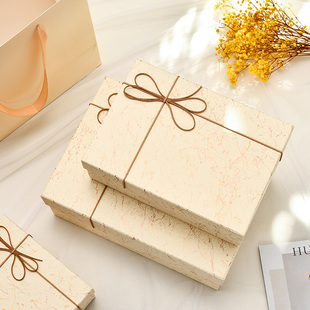 礼物盒轻奢高级感包装盒精致送女友结婚伴手拉菲草礼盒空盒子