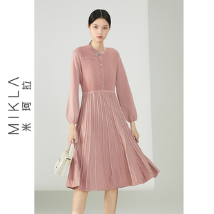 MIKLA粉红色长款针织连衣裙圆领灯笼袖裙子米珂拉MBA5BL1719