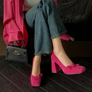 玫红色真皮时尚粗跟单鞋女2023秋方头小个子温柔气质超高跟鞋