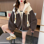 加绒加厚羊羔毛外套(毛外套，)女秋冬季韩版宽松大码设计感小众撞色开衫卫衣