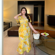 glec高端大码女装夏装2024年金黄色花卉法式战袍度假风连衣裙