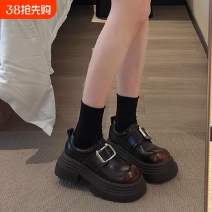 时尚百搭小皮鞋女士2025春季新款厚底皮带扣复古英伦风深口单鞋潮