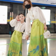 。马面裙套装亲子装母女轻薄马面，裙一套夏季中国风汉服表演出服古