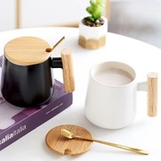 北欧简约木柄陶瓷纯色马克杯带木盖勺情侣办公室家用早餐杯咖啡杯