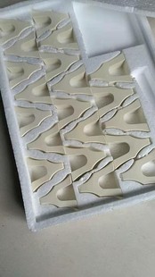 泡沫盒装高聚脂(高聚脂)骨瓷白色，古筝码子陶瓷，式古筝琴码防滑码全套单个