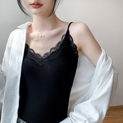 蕾丝边吊带背心女2024夏季性感衬衫内搭纯欲低领无袖打底衫